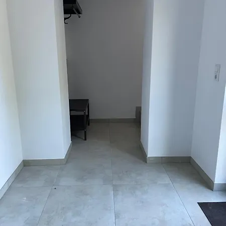 Gluecksgriff, Natur, Ruhig Und Doch Zentral,am Pferdestall, Parkplatz, Waschmaschine, Вольфсбург